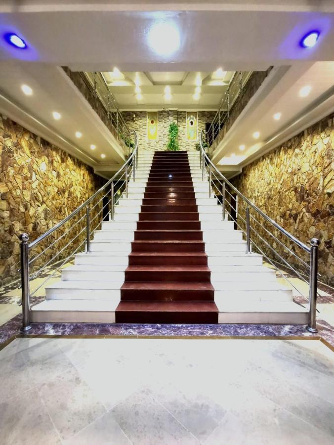 Triple One Abbottabad Exterior foto